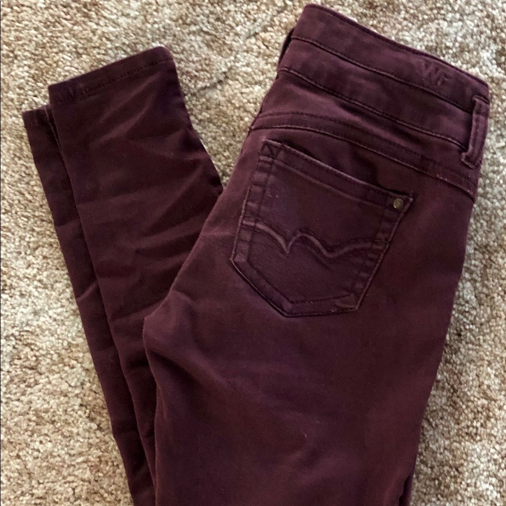 Maroon jeggings